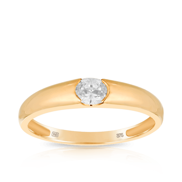Cubic Zirconia Ring set in 9ct Yellow Gold
