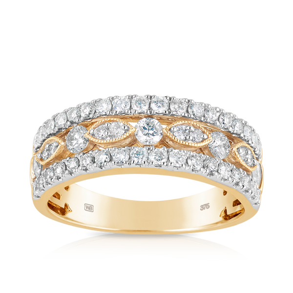 Round Brilliant Cut Diamond Ring in 9ct Yellow Gold
