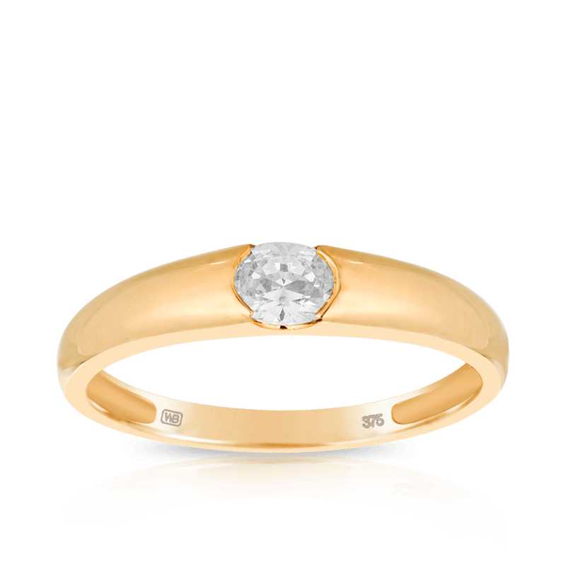 Cubic Zirconia Ring set in 9ct Yellow Gold