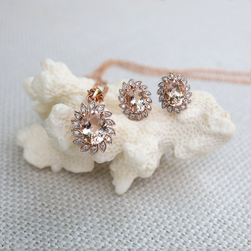 Morganite and Diamond Flower Halo Ring in 9ct Rose Gold